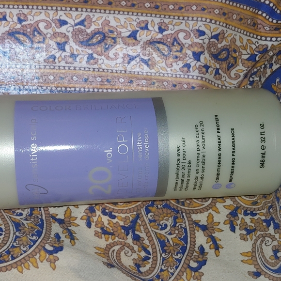 Hair Bleaching Kit with Toner - Picture 2 of 9